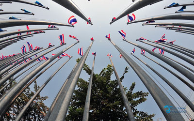 bangkok-flagpoles-thai-flag